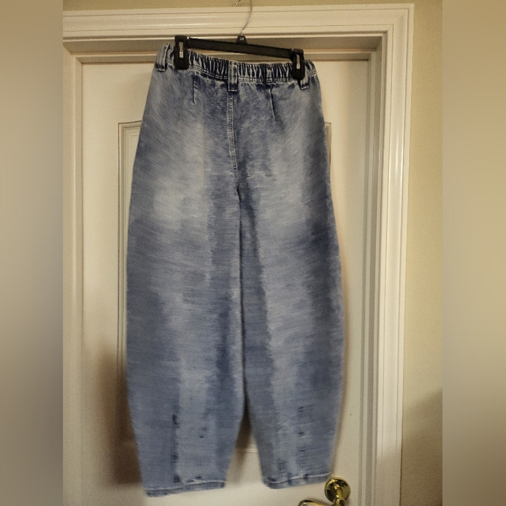 NEW Very Jean Light True Blues Barrel Jeans NWT Size Small - Picture 15 of 16
